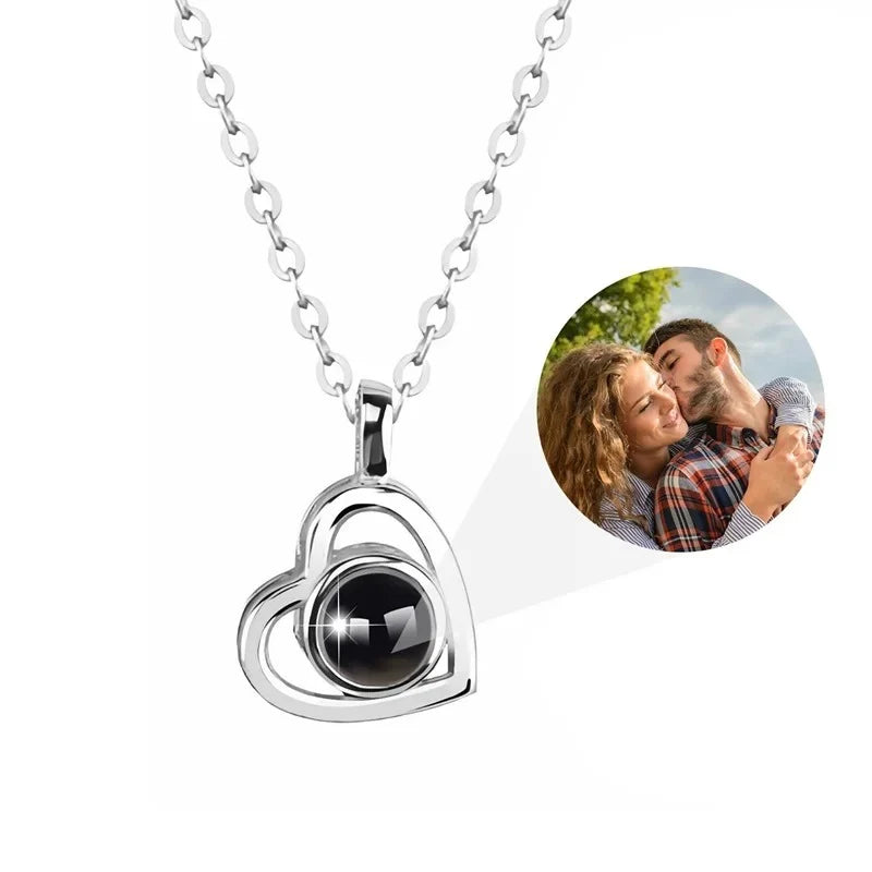 Amorly™ - Personalizowany Naszyjnik z Ukrytym Zdjęciem